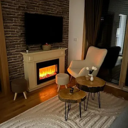 My Way Apartment *